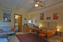 an apartment in Camelie 4